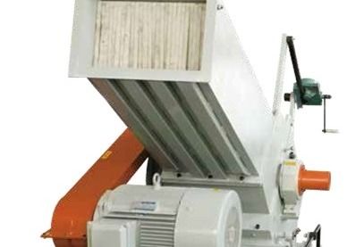 35kw 650KG H Long PVC WPC Profile เครื่องบดพลาสติกเสียพิเศษ