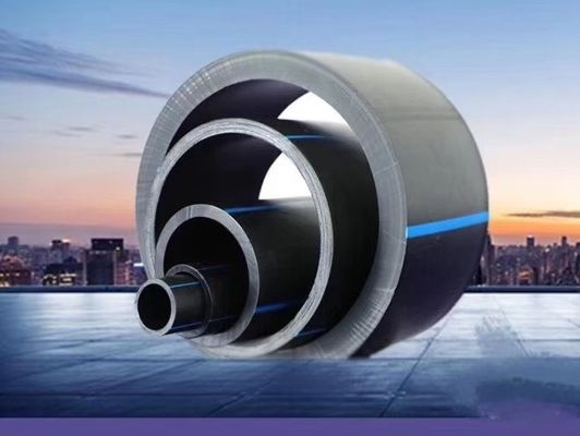 เครื่องอัดรีดท่อ PP PE 110kw สำหรับการป้องกันสายเคเบิลของเหลวเคมี