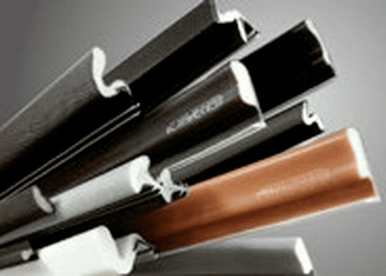 เครื่องอัดรีดพลาสติก JWELL TPE TPU PVC Sealing Strip Profile Extrusion Line