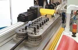 1500mm DWC ท่อพลาสติก Extruder การเชื่อมต่อซ็อกเก็ตระบายความร้อนด้วยน้ำ