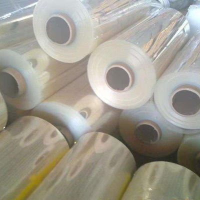 เครื่องรีไซเคิลพลาสติกเสีย 500 กก. / ชม. PET PP PVC PS PC เครื่องทำลายเอกสารพลาสติก